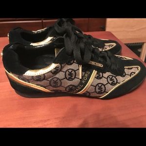 Authentic Michael Kors Black/Gold Sneakers 7M